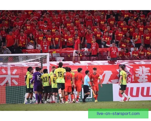 2017中韩足球大战精彩回顾国足顽强拼搏险些逆袭胜利